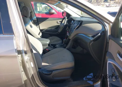 2016 Hyundai Santa Fe Sport 2.4L z USA, uszkodzony, nr VIN 5XYZTDLB7GG349261